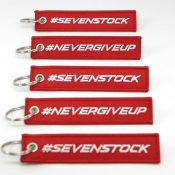 SEVENSTOCK | NEVER GIVE UP - Keychain - Red