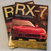 RX-7 : The Mazda RX-7: Mazda's Legendary Sports Car - Hardcover